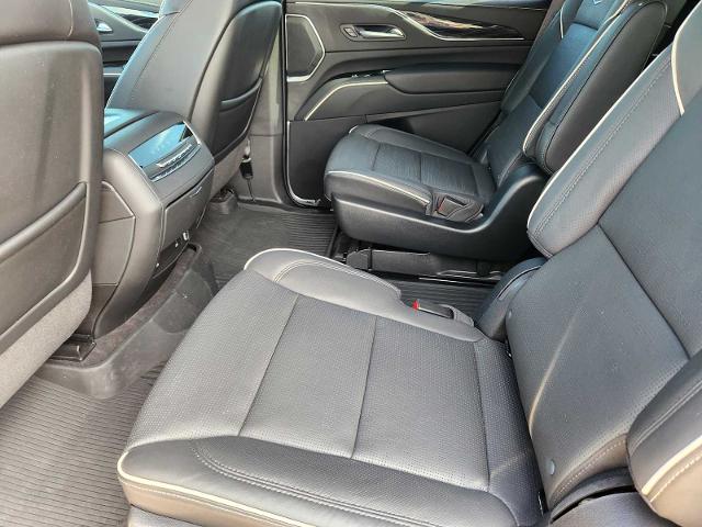2023 Cadillac Escalade Vehicle Photo in DENTON, TX 76210-9321