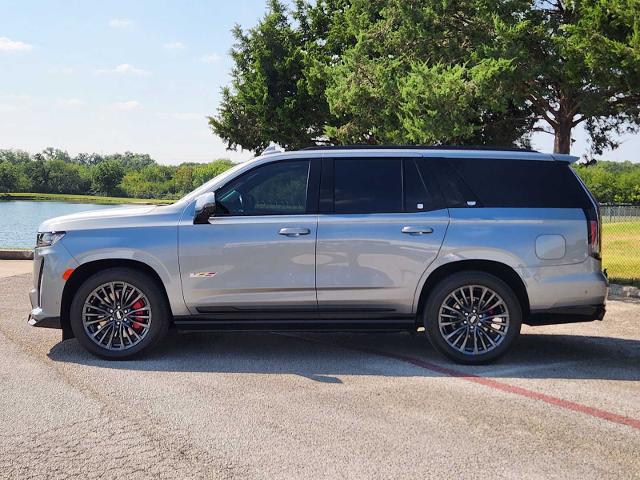 2023 Cadillac Escalade Vehicle Photo in DENTON, TX 76210-9321