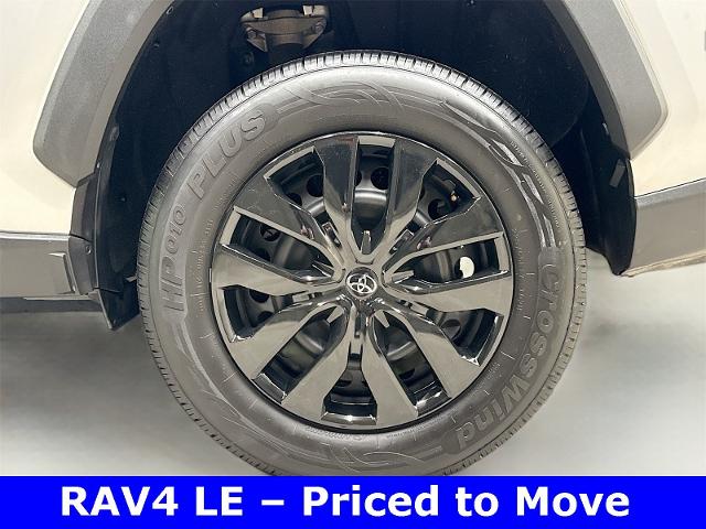 2020 Toyota RAV4 Vehicle Photo in EVERETT, WA 98203-5662