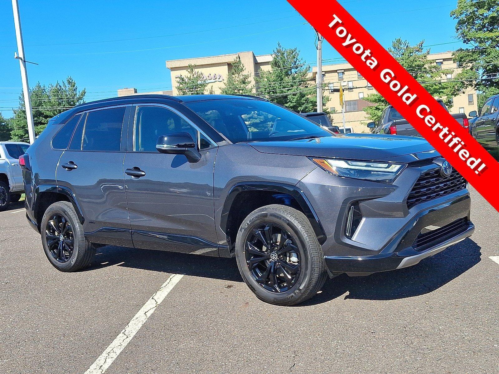 2022 Toyota RAV4 Vehicle Photo in Trevose, PA 19053