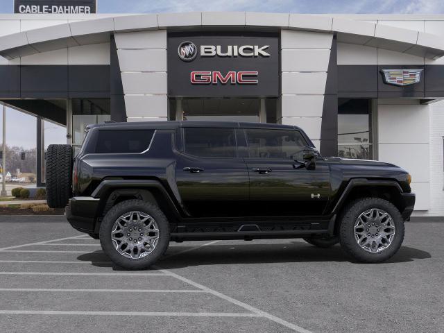 2025 GMC HUMMER EV SUV Vehicle Photo in INDEPENDENCE, MO 64055-1377