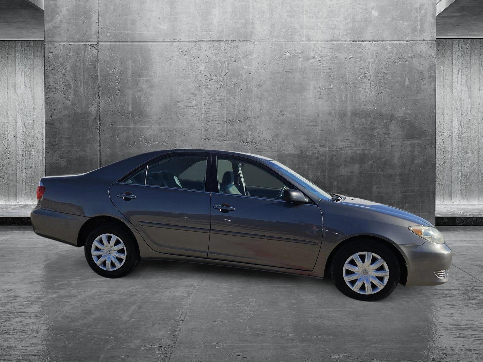 2006 Toyota Camry Vehicle Photo in NORTH RICHLAND HILLS, TX 76180-7199