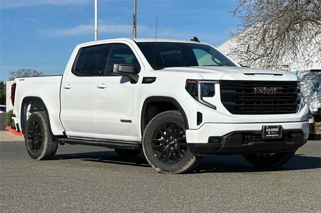 2025 GMC Sierra 1500 Vehicle Photo in ELK GROVE, CA 95757-8703