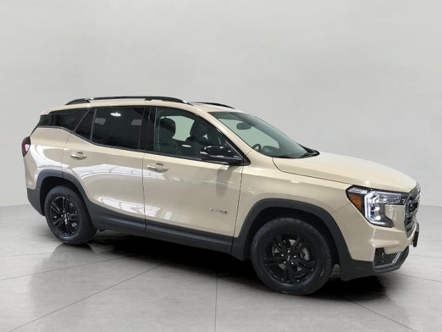 2023 GMC Terrain Vehicle Photo in GREEN BAY, WI 54303-3330