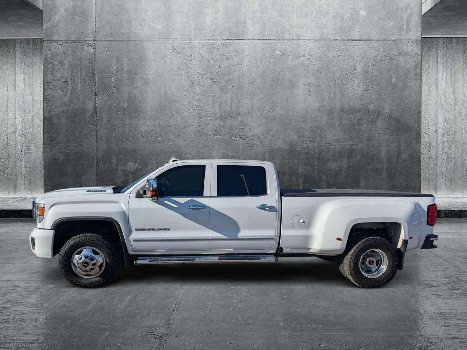 2016 GMC Sierra 3500HD Vehicle Photo in LONE TREE, CO 80124-2750