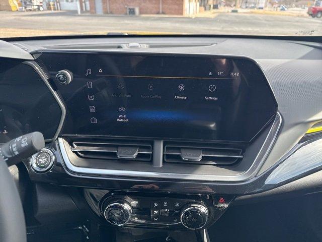 2025 Chevrolet Trax Vehicle Photo in SAUK CITY, WI 53583-1301