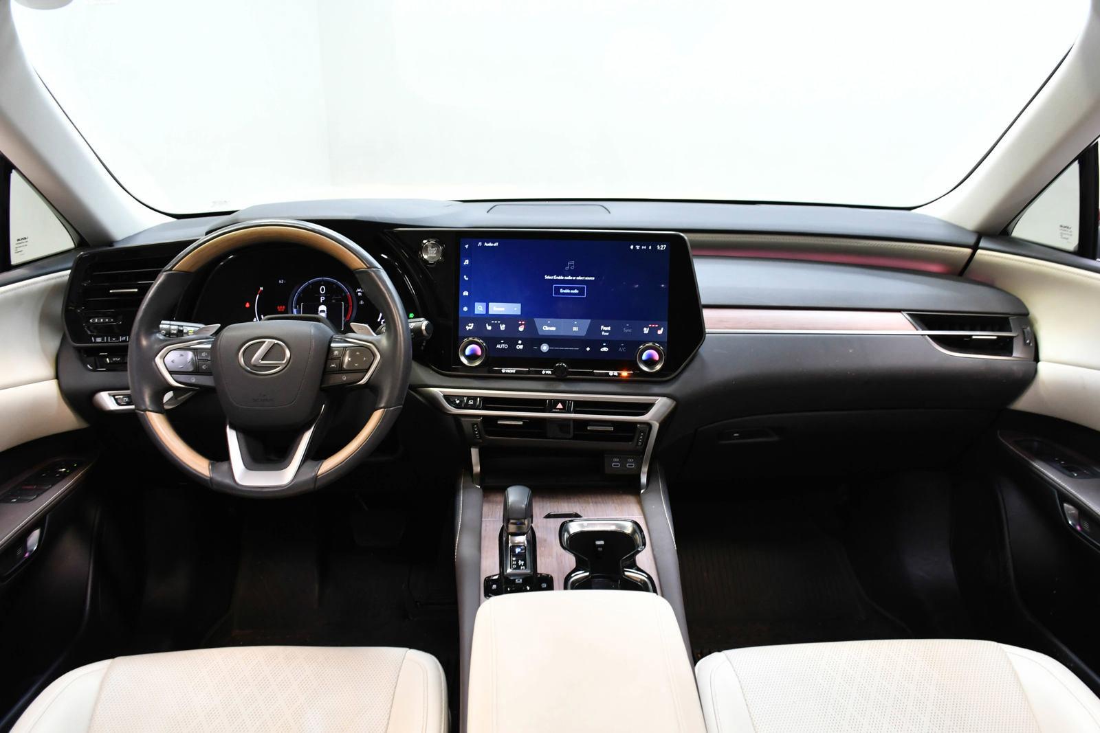 2024 Lexus RX 350 Vehicle Photo in DALLAS, TX 75235