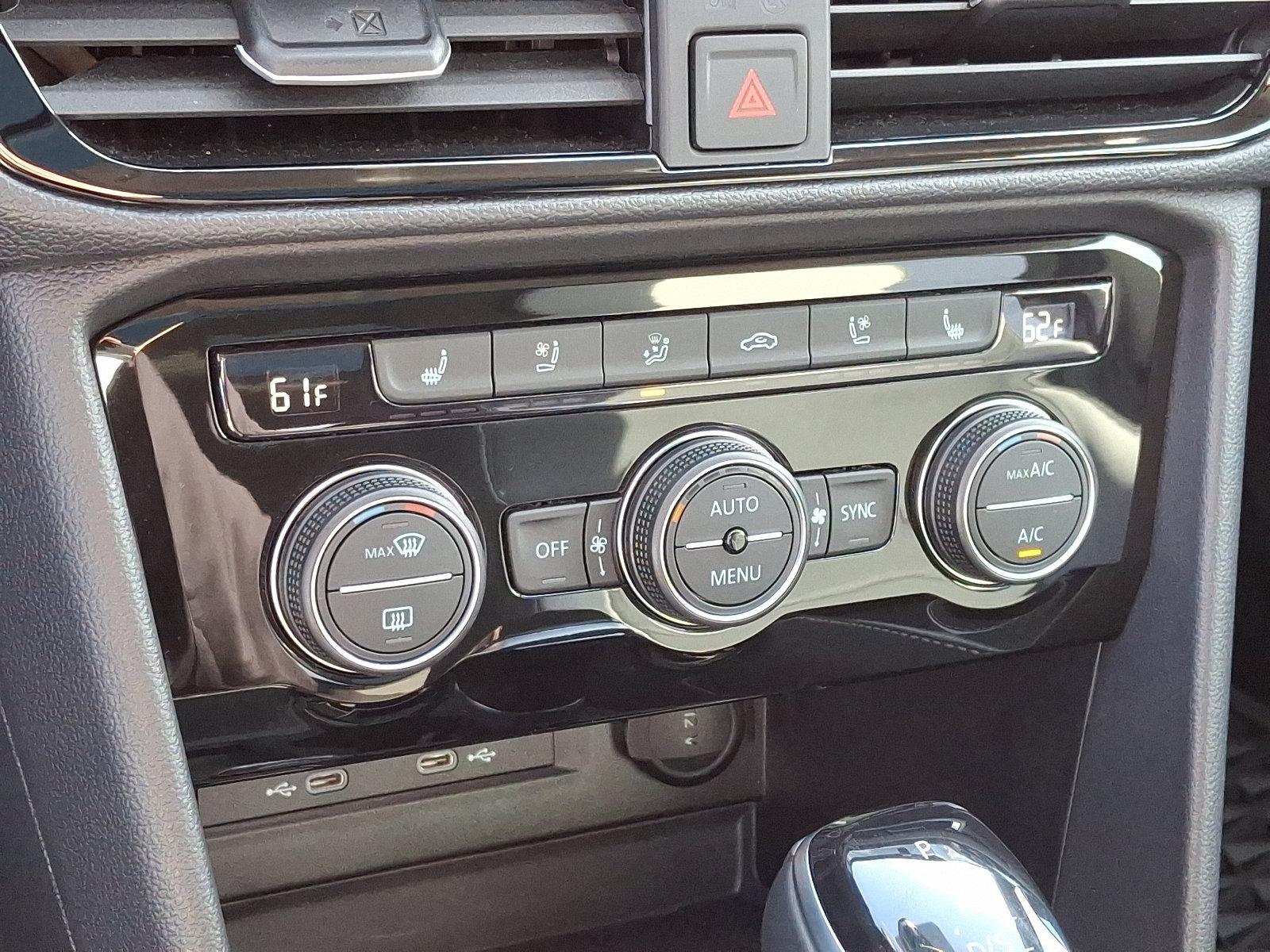 2024 Volkswagen Taos Vehicle Photo in Trevose, PA 19053
