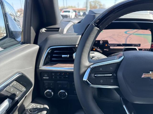 2025 Chevrolet Tahoe Vehicle Photo in MANHATTAN, KS 66502-5036