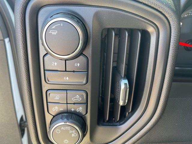 2024 Chevrolet Silverado 3500 HD Vehicle Photo in MEDINA, OH 44256-9631