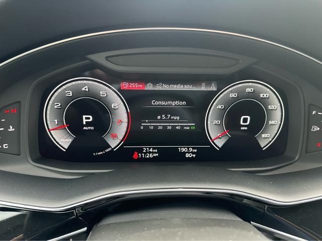 2025 Audi Q7 Vehicle Photo in HOUSTON, TX 77090