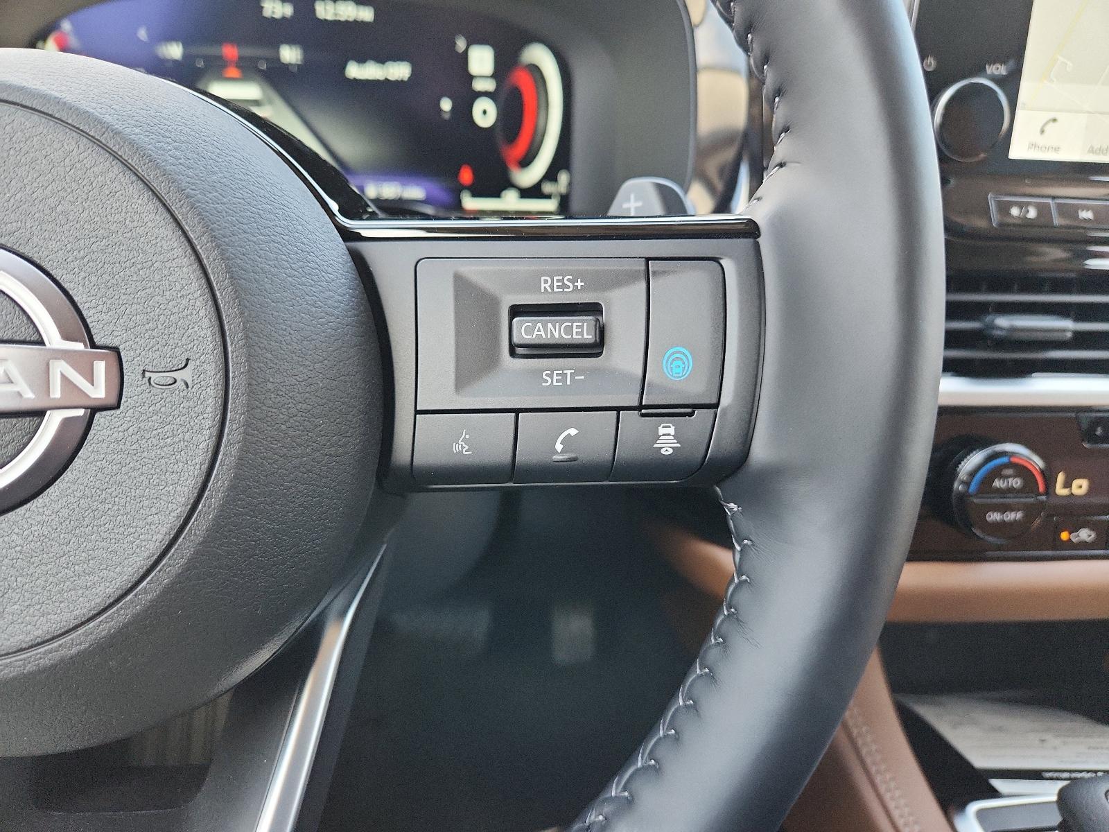 2025 Nissan Pathfinder Vehicle Photo in Albuquerque, NM 87110