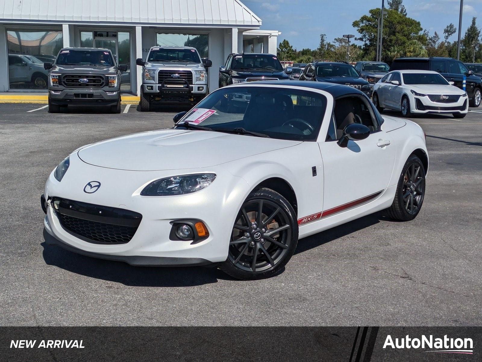 2013 Mazda MX-5 Miata Vehicle Photo in Bradenton, FL 34207