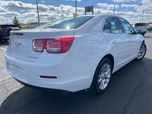 2015 Chevrolet Malibu Vehicle Photo in GREEN BAY, WI 54304-5303