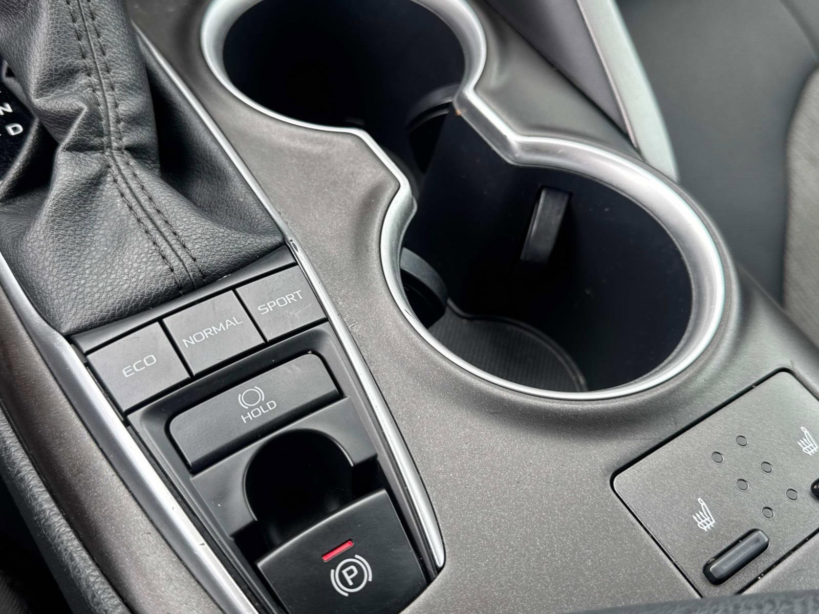 2022 Toyota Camry Vehicle Photo in LOS ANGELES, CA 90007-3794