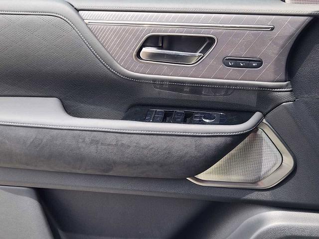 2025 INFINITI QX80 Vehicle Photo in DALLAS, TX 75209