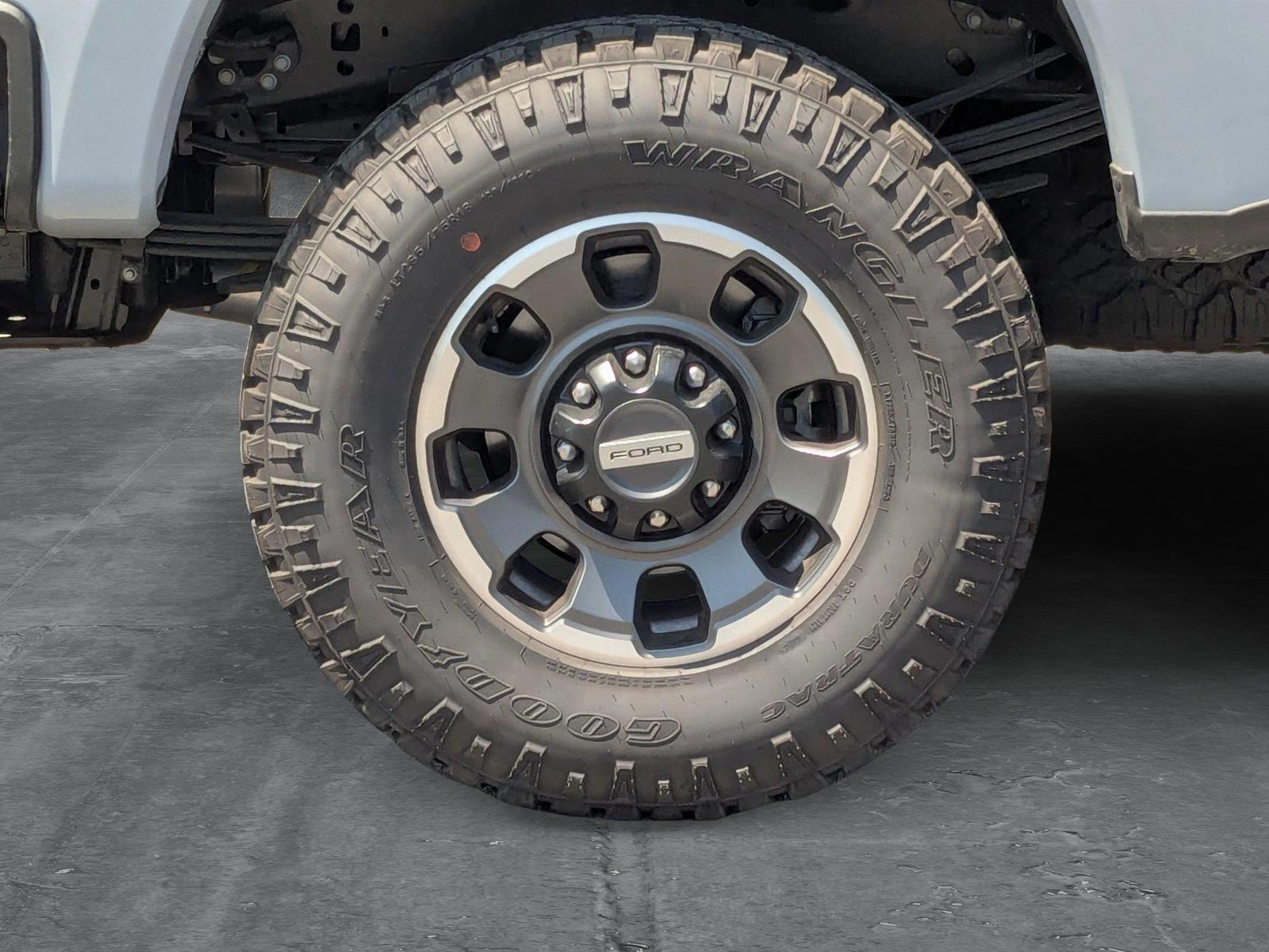 2024 Ford Super Duty F-250 SRW Vehicle Photo in St. Petersburg, FL 33713