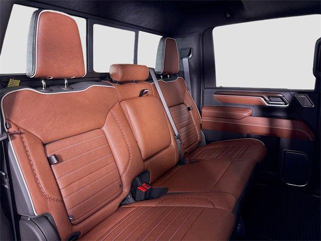 2025 GMC Sierra 3500 HD Vehicle Photo in PUYALLUP, WA 98371-4149
