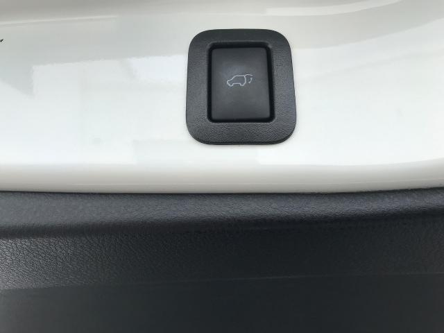 2018 Toyota Highlander Vehicle Photo in GREEN BAY, WI 54303-3330