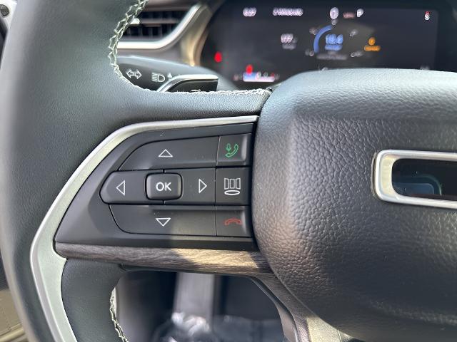 2023 Jeep Grand Cherokee L Vehicle Photo in MANITOWOC, WI 54220-5838