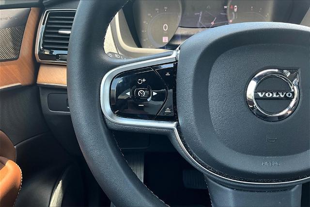 2024 Volvo XC90 Vehicle Photo in Houston, TX 77007