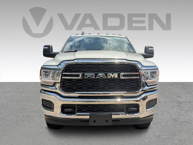 2024 Ram 3500 Vehicle Photo in BRUNSWICK, GA 31525-1881