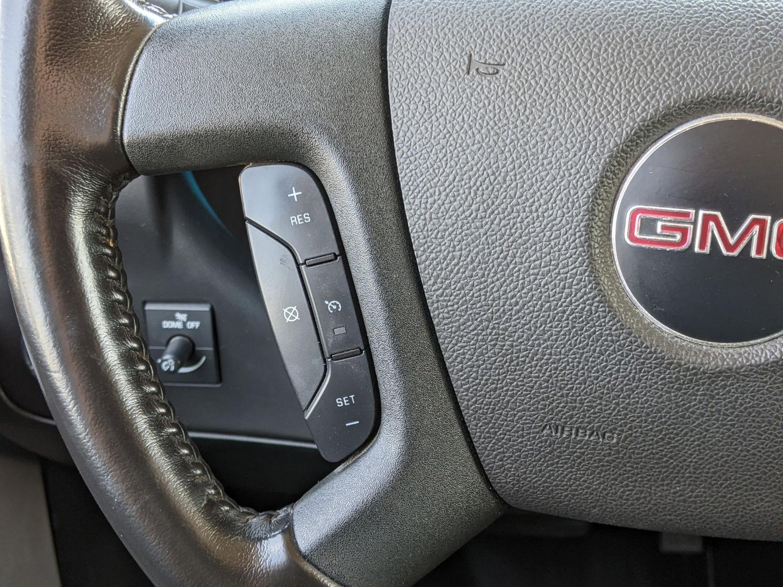 2023 GMC Savana Cargo Van Vehicle Photo in Seguin, TX 78155