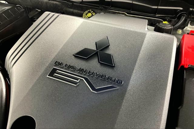2024 Mitsubishi Outlander Plug-In Hybrid Vehicle Photo in Tulsa, OK 74129
