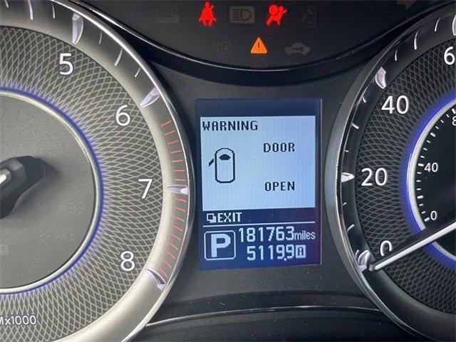 2016 INFINITI QX80 Vehicle Photo in Willow Grove, PA 19090