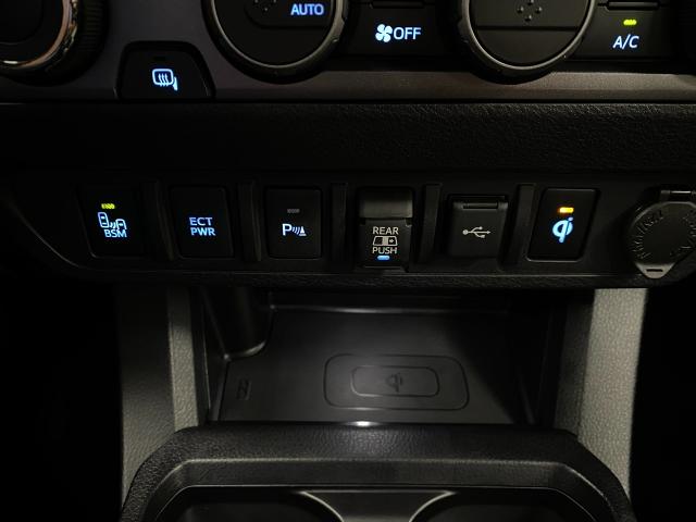 2021 Toyota Tacoma 4WD Vehicle Photo in Appleton, WI 54913