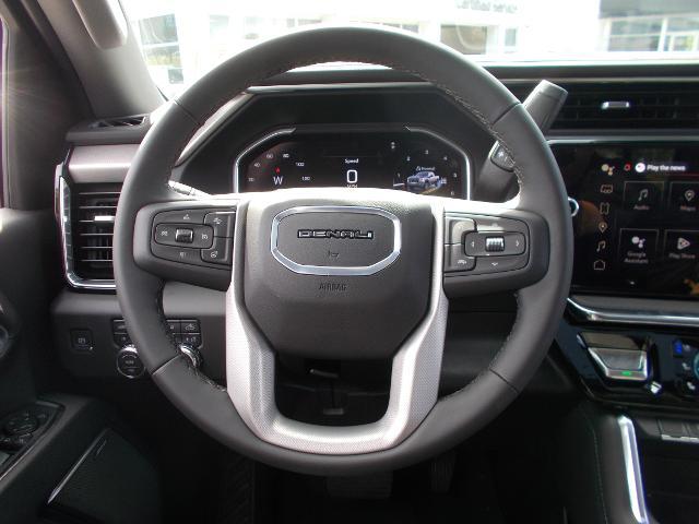 2025 GMC Sierra 2500 HD Vehicle Photo in LOWELL, MA 01852-4336