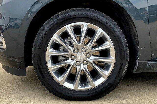 2020 Buick Enclave Vehicle Photo in TOPEKA, KS 66609-0000