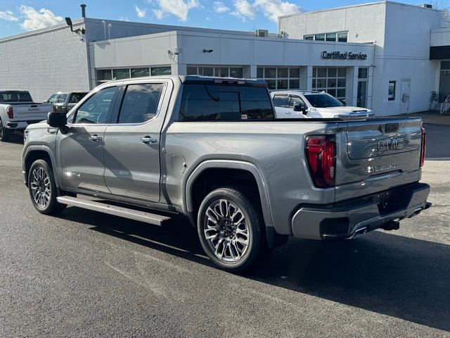 2025 GMC Sierra 1500 Vehicle Photo in LOWELL, MA 01852-4336