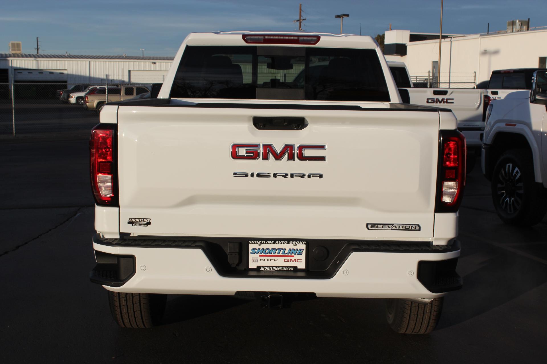 2025 GMC Sierra 1500 Vehicle Photo in AURORA, CO 80012-4011