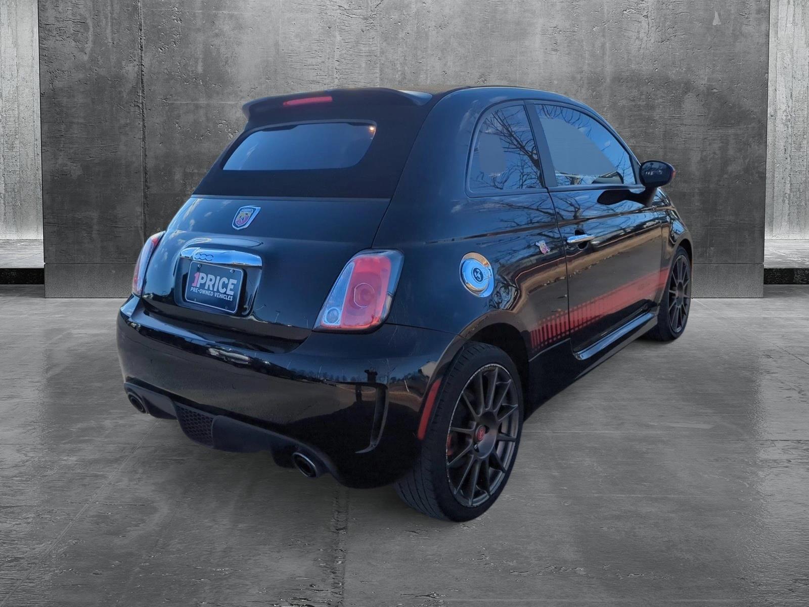 2017 FIAT 500 Abarth Vehicle Photo in Memphis, TN 38133