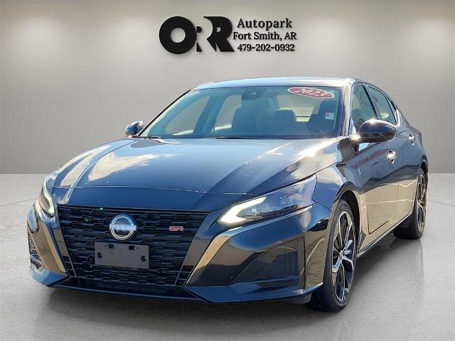 Used 2023 Nissan Altima SR with VIN 1N4BL4CV1PN335821 for sale in Fort Smith, AR