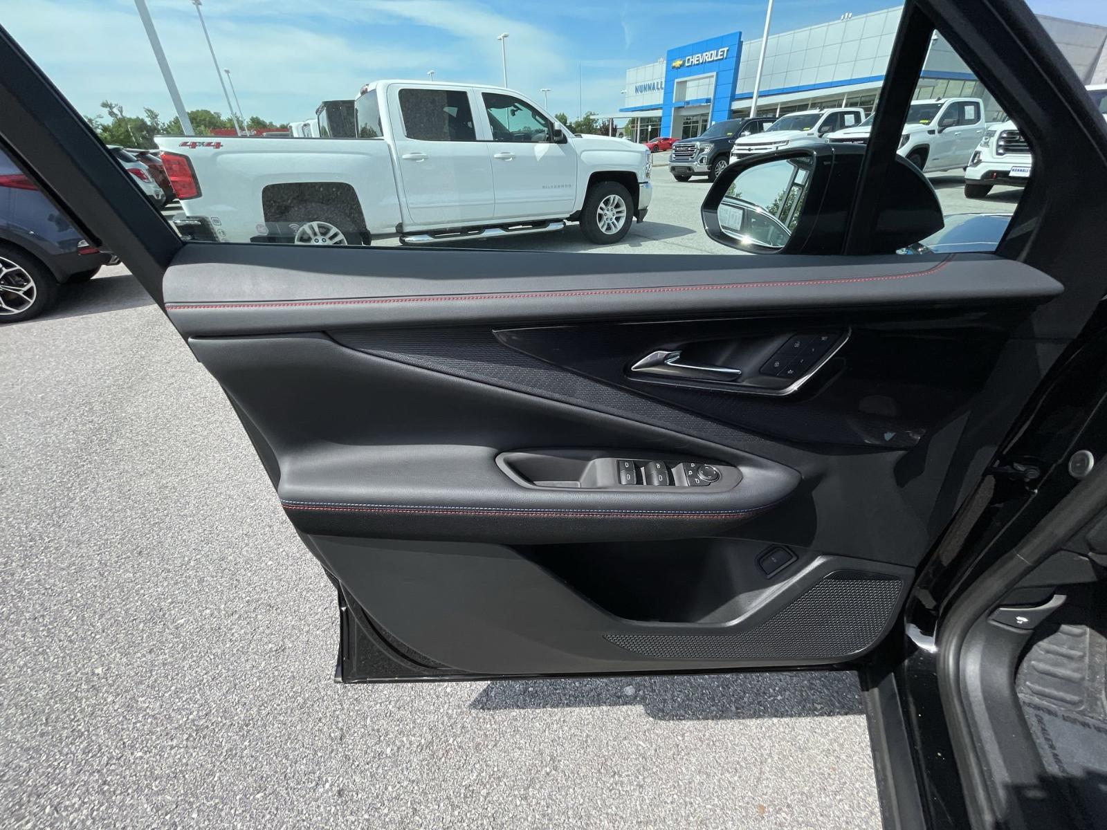 2024 Chevrolet Blazer EV Vehicle Photo in BENTONVILLE, AR 72712-4322