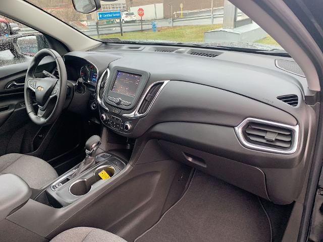 2022 Chevrolet Equinox Vehicle Photo in MOON TOWNSHIP, PA 15108-2571