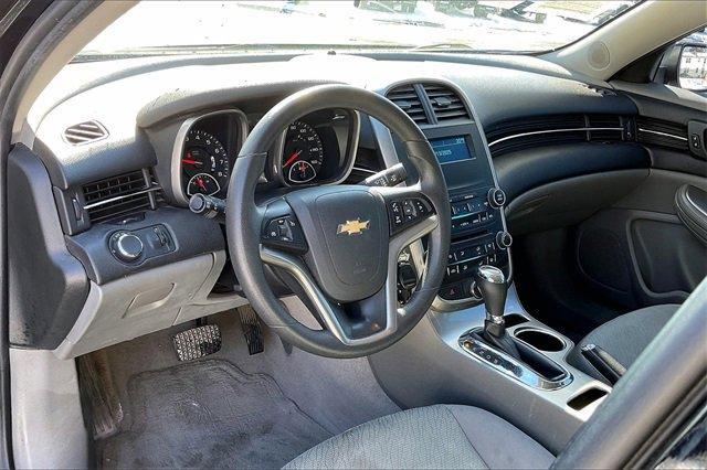 2015 Chevrolet Malibu Vehicle Photo in INDEPENDENCE, MO 64055-1314