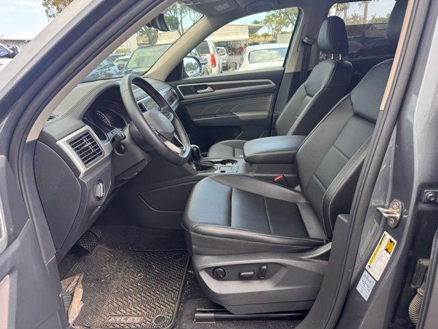 2021 Volkswagen Atlas Vehicle Photo in DELRAY BEACH, FL 33483-3294