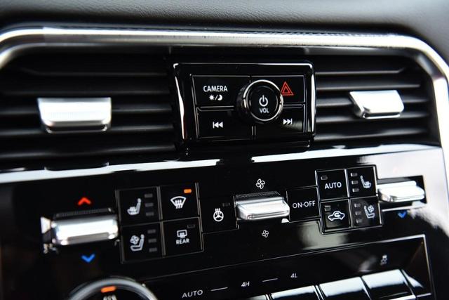 2025 Nissan Armada Vehicle Photo in Ballwin, MO 63011