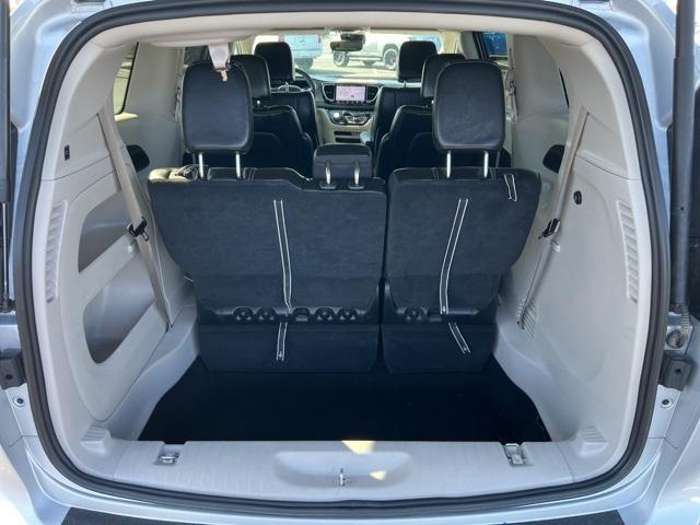 2023 Chrysler Pacifica Vehicle Photo in GREEN BAY, WI 54304-5303