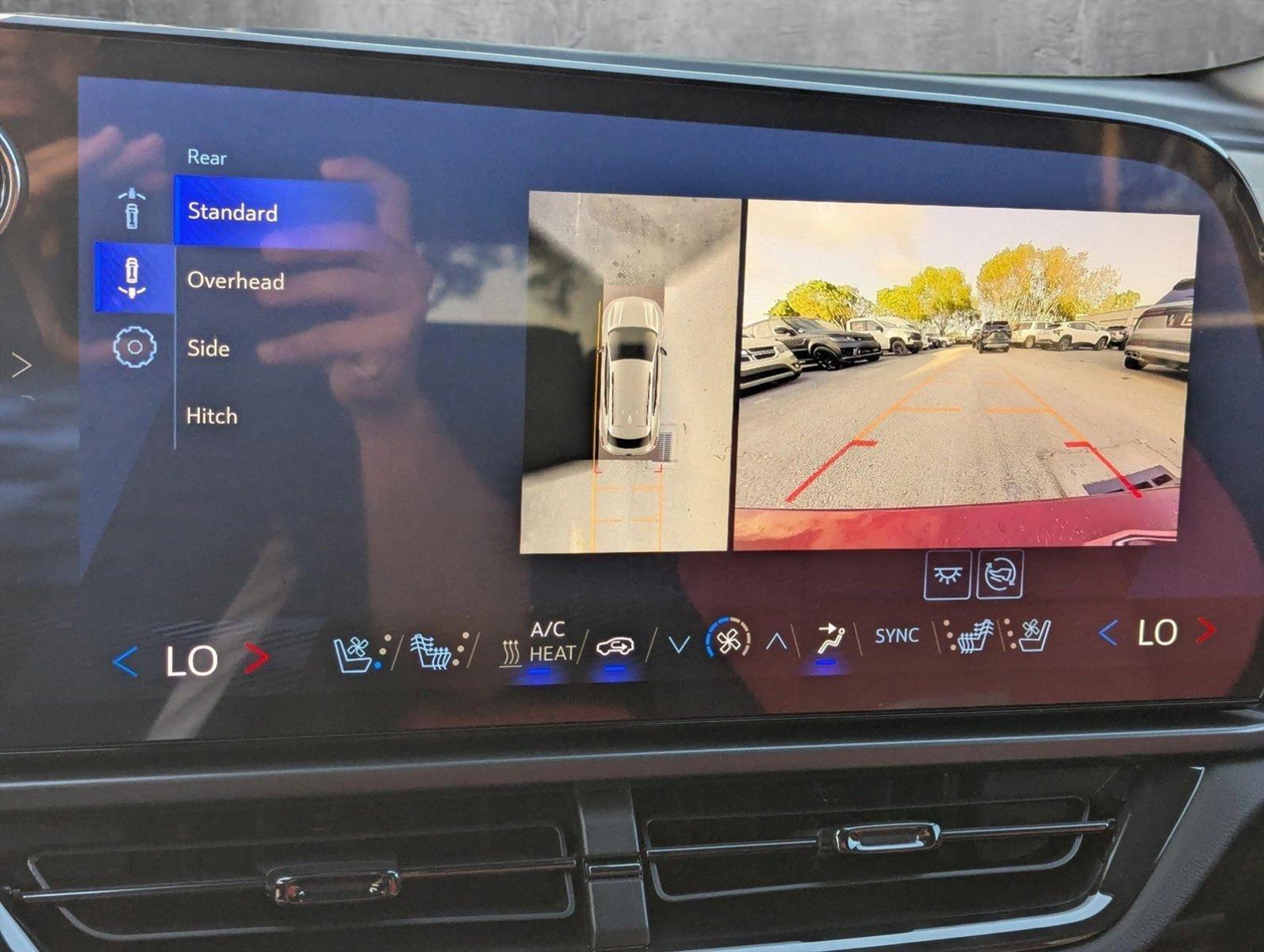 2025 Chevrolet Equinox EV Vehicle Photo in GREENACRES, FL 33463-3207