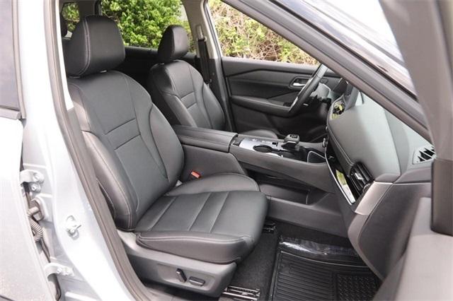 2024 Nissan Rogue Vehicle Photo in Hazelwood, MO 63042