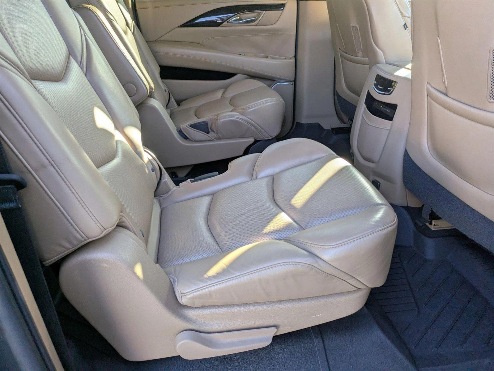 2019 Cadillac Escalade ESV Vehicle Photo in Jacksonville, FL 32244