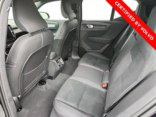 2024 Volvo XC40 Vehicle Photo in Grapevine, TX 76051