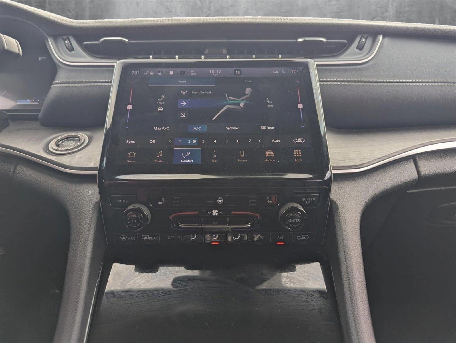 2023 Jeep Grand Cherokee L Vehicle Photo in CORPUS CHRISTI, TX 78412-4902