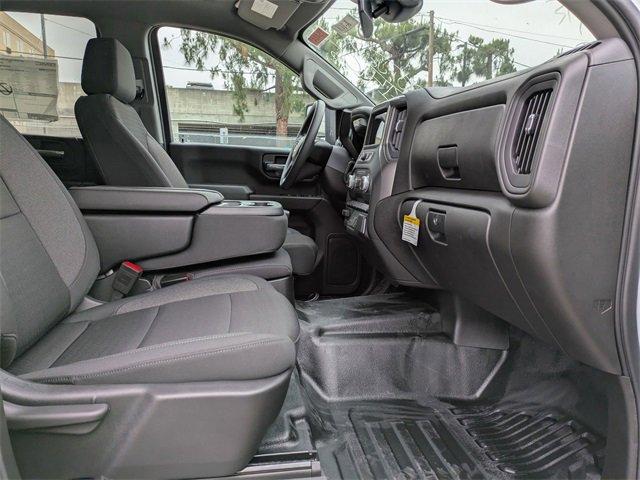 2024 GMC Sierra 2500 HD Vehicle Photo in PASADENA, CA 91107-3803