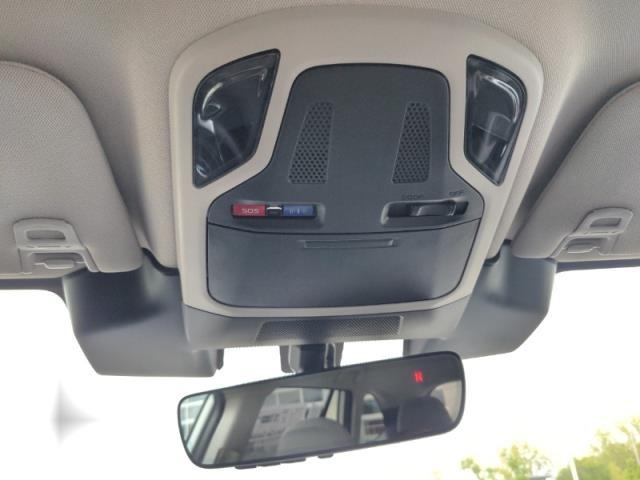 2025 Subaru Outback Vehicle Photo in Green Bay, WI 54304
