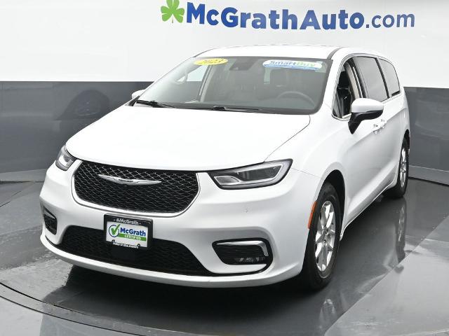 2023 Chrysler Pacifica Vehicle Photo in Cedar Rapids, IA 52402